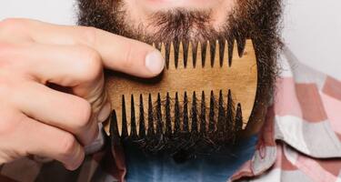 11 melhores produtos para cuidar da sua barba em 2021 (e onde comprar)