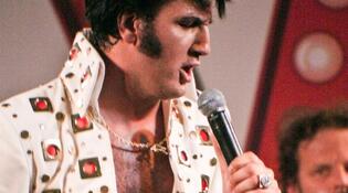 Como Elvis Presley conseguiu o direito de mandar prender quem quisesse