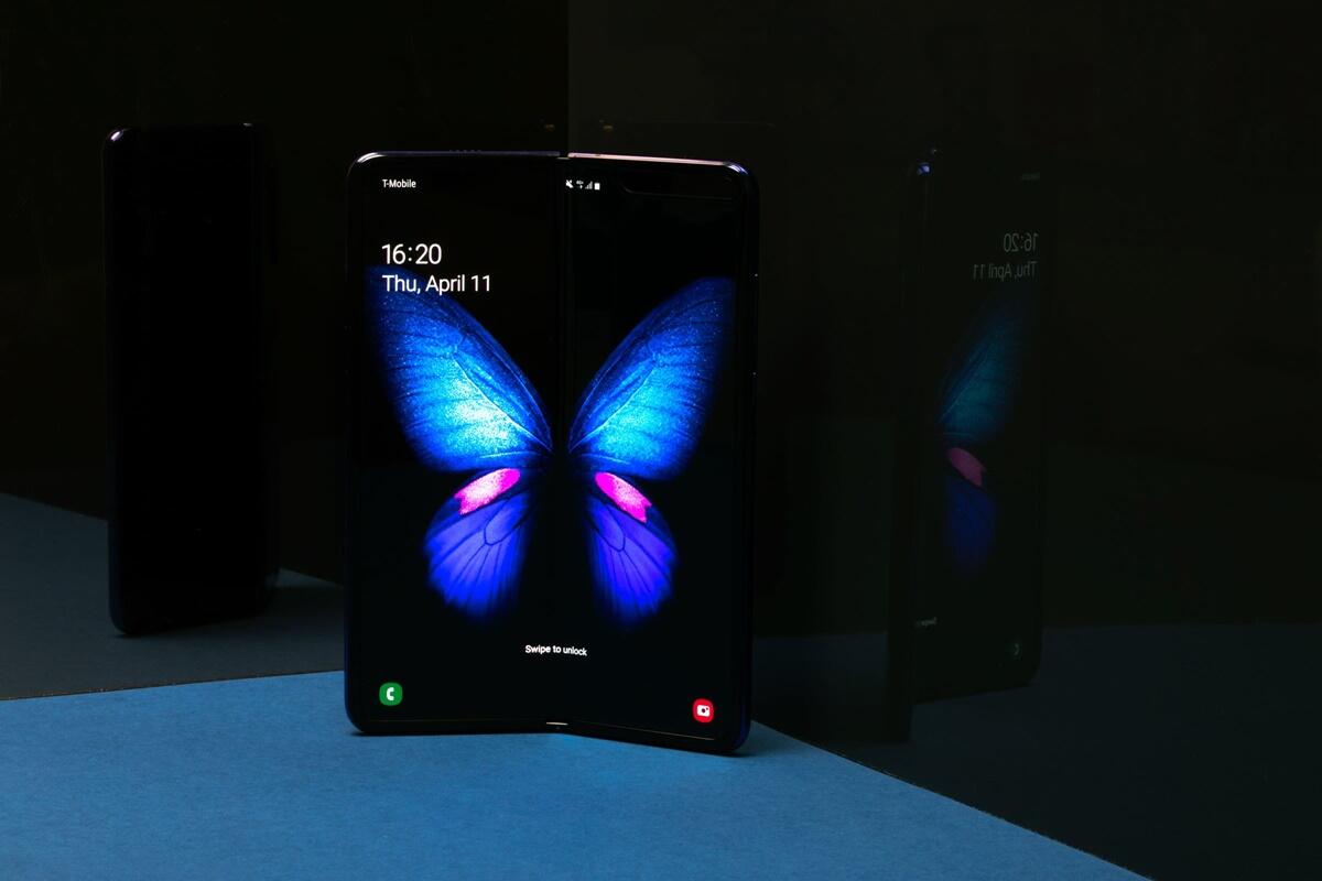 Galaxy Fold o celular dobrável da Samsung 