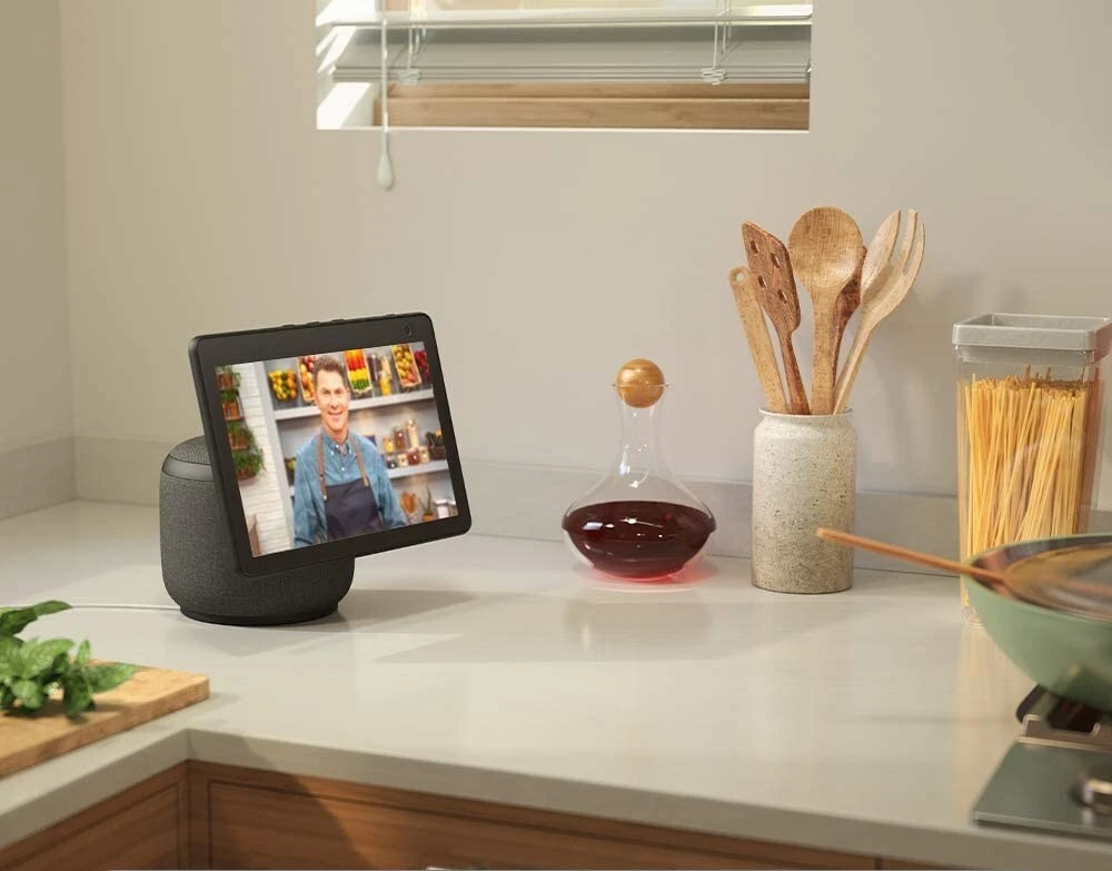 Amazon Echo Show 10