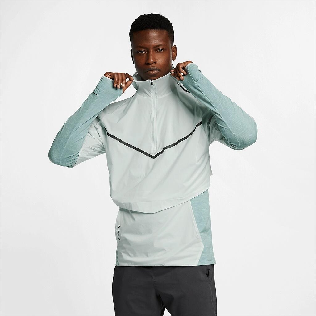 Blusão Nike Transform Tech Pack