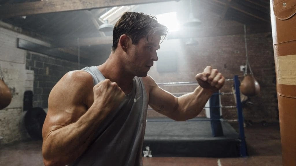 Conheça o surpreendente treino do THOR, o Chris Hemsworth, para Vingadores!