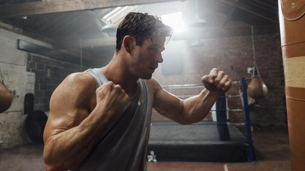 Conheça o surpreendente treino do THOR, o Chris Hemsworth, para Vingadores! 