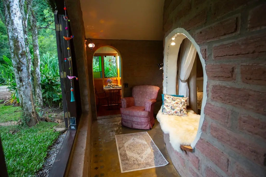 Se hospede em uma casa do Senhor dos Anéis mais perto de você do que você imagina!