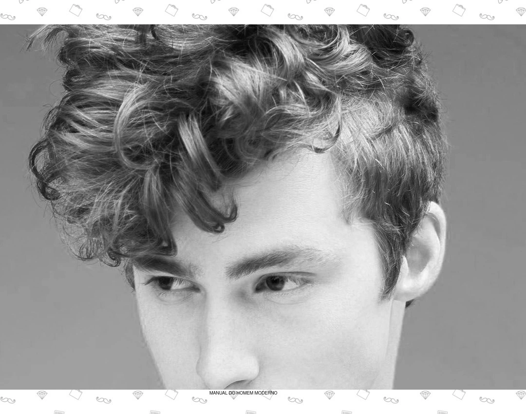 Cabelo dividido é tendência - Crédito: Reprodução