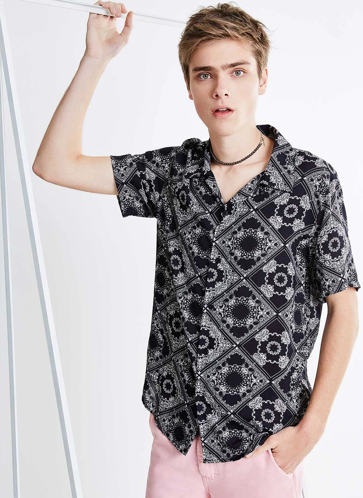 Camisa Florida Masculina: + 10 modelos para você se insirar