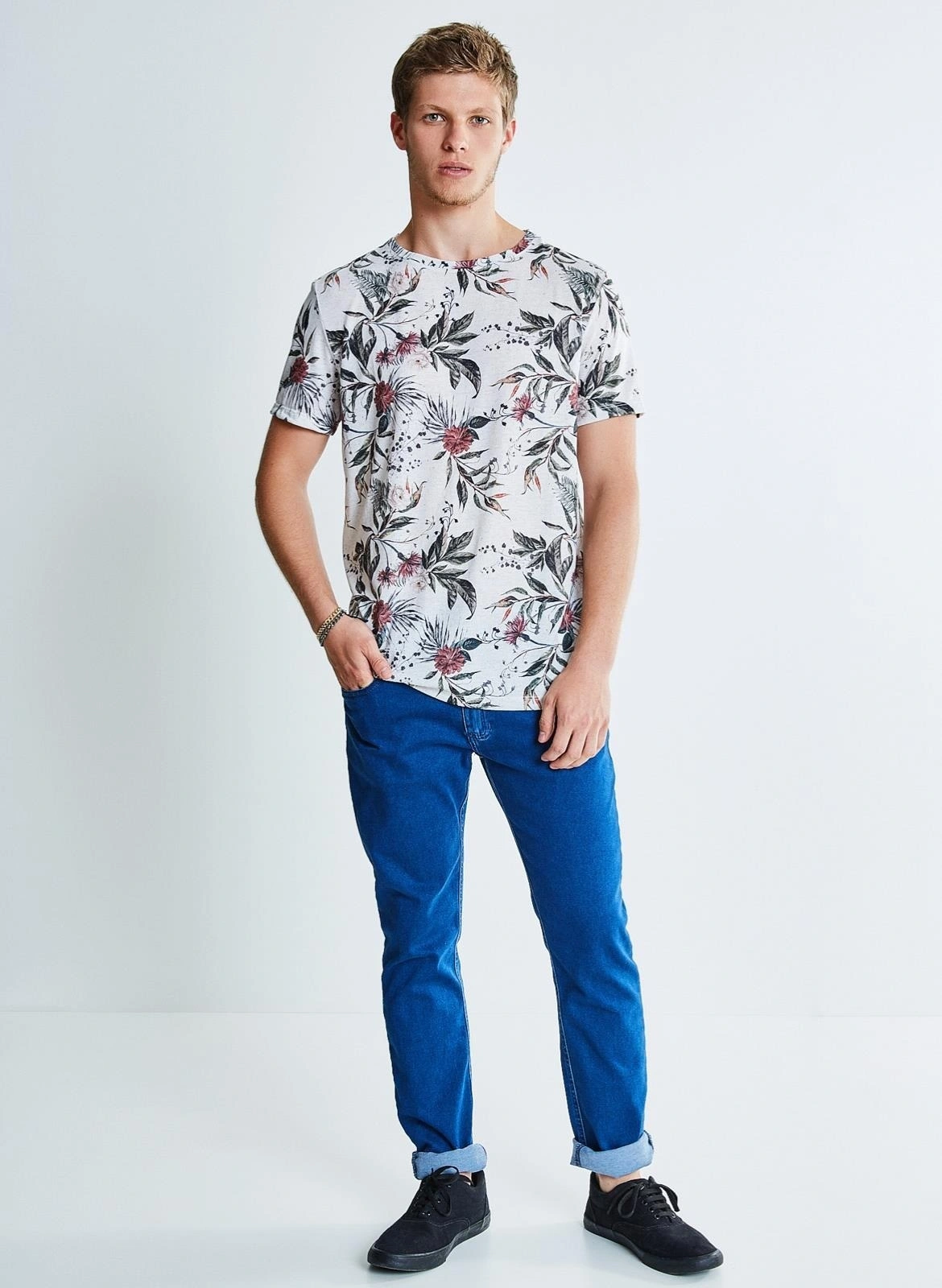 Onde comprar Jeans barato: as melhores lojas para comprar calça na internet!