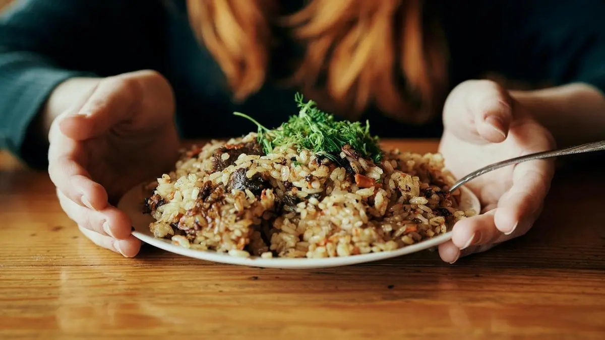 Dietas low-carb podem te engordar: veja como os carboidratos podem te ajudar a emagrecer