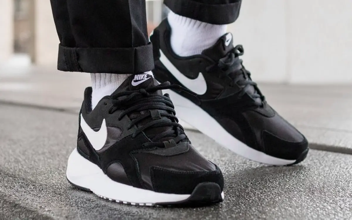 Tênis Nike Pantheos Masculino preto e branco de R$ 299,90 por