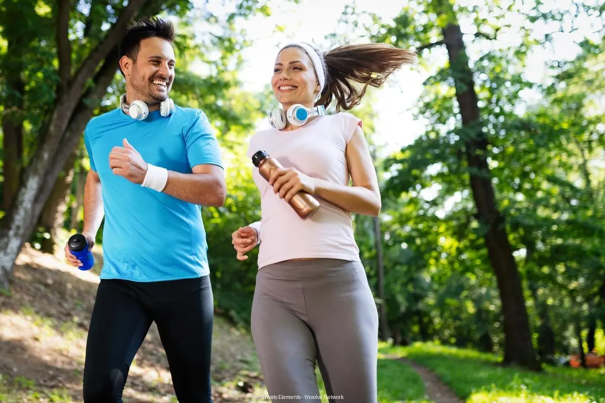 Como praticar exercícios ao ar livre com segurança | Envato Elements