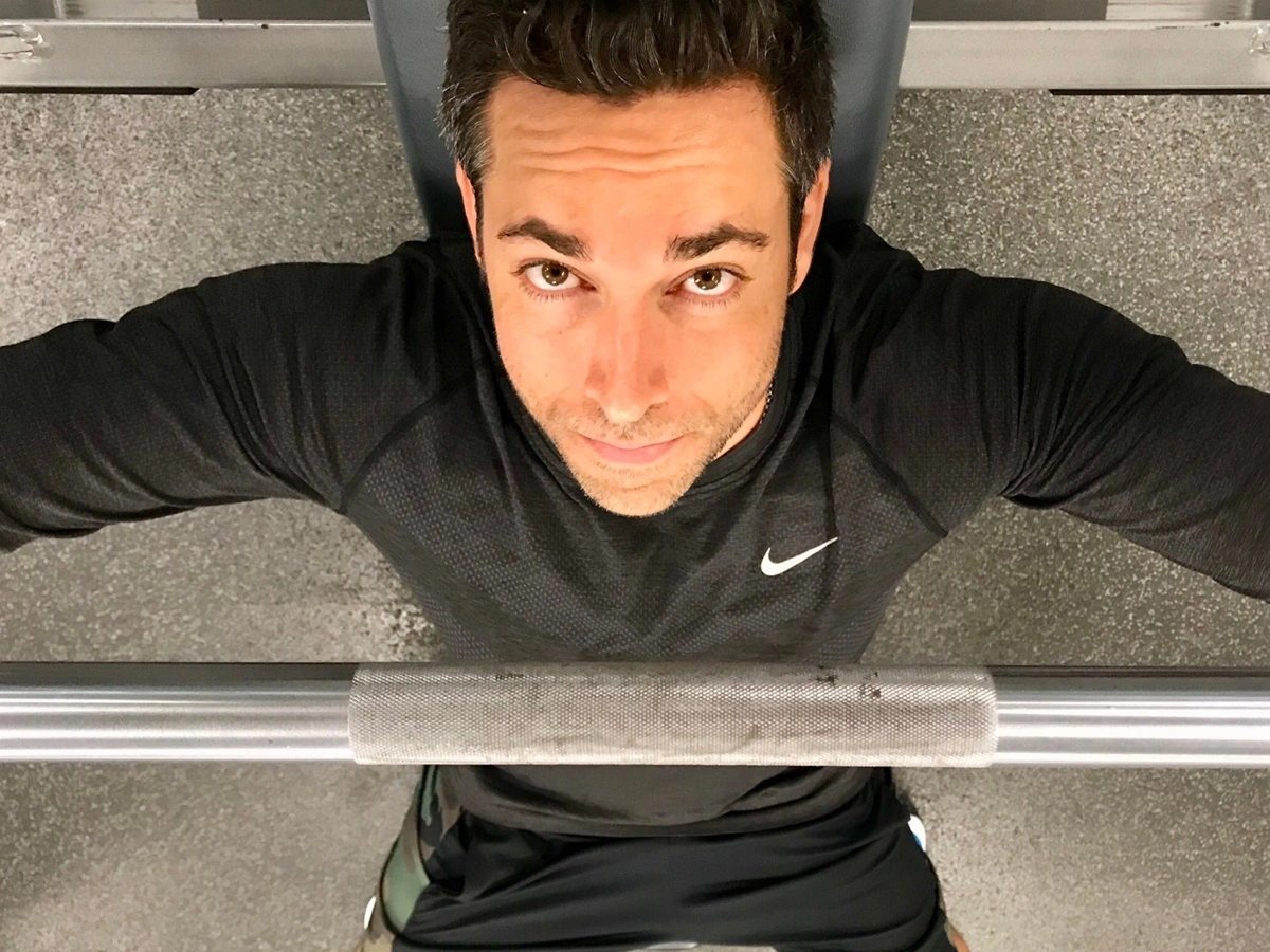 preparação Zachary Levi para o filme SHAZAM