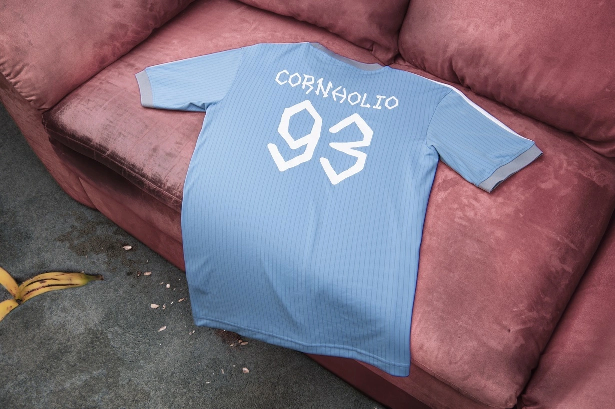 Adidas lança linha de roupas e tênis inspirada em Beavis and Butt-Head!