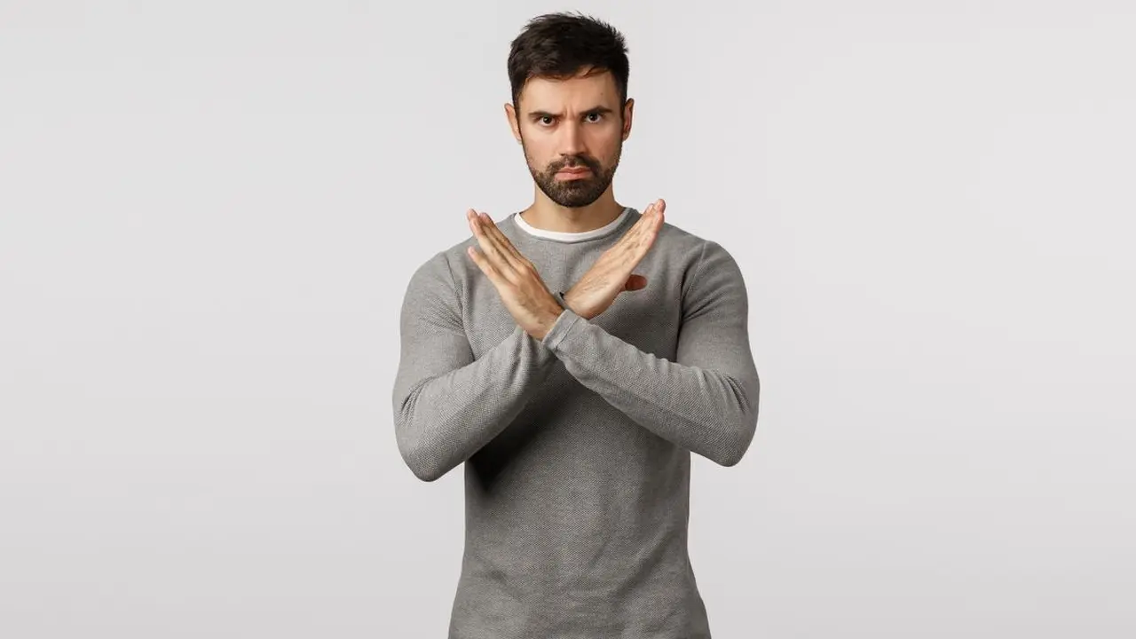 Quais maneiras de perder peso são prejudiciais à saúde | Envato Elements