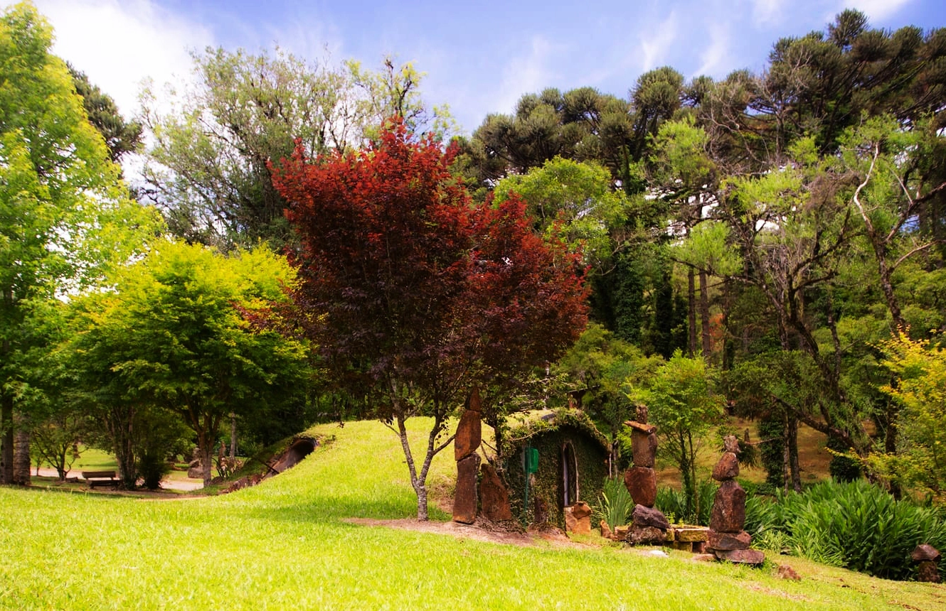 Se hospede em uma casa do Senhor dos Anéis mais perto de você do que você imagina!