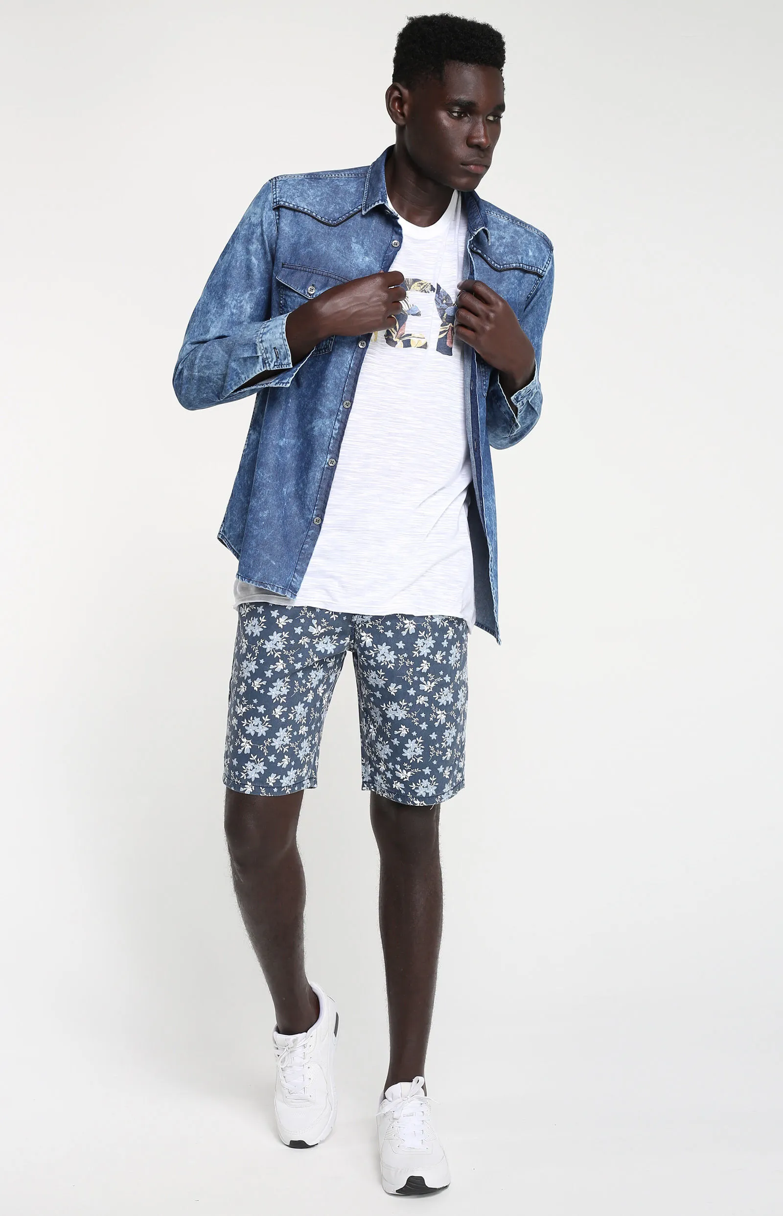 Como se vestir bem para sair a noite e mandar bem em qualquer ambiente