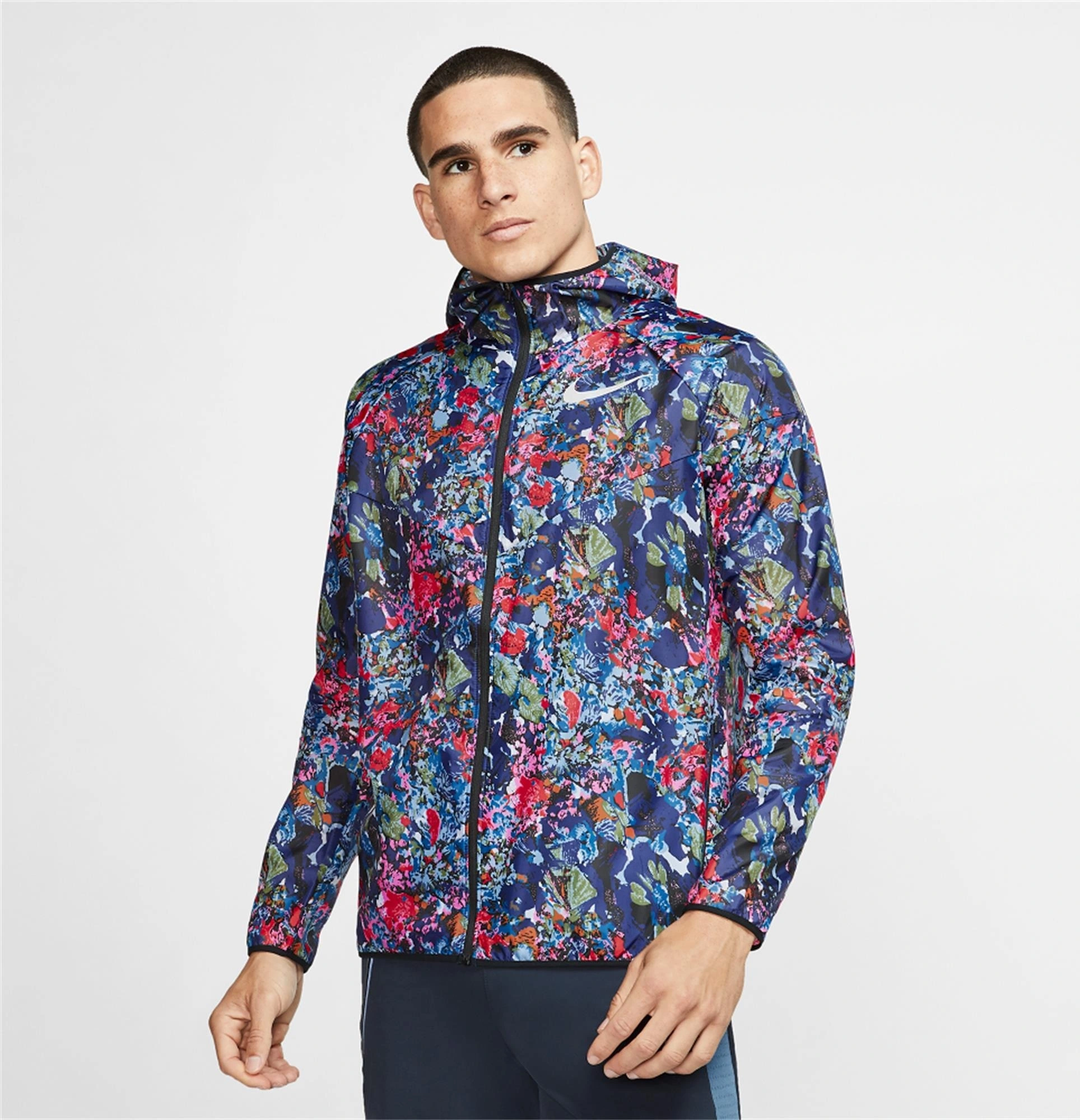 Jaquetas Corta Vento Nike: modelos de track jackets para usar no inverno 2019!