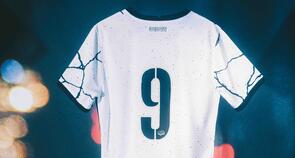 Nova camisa do Corinthians para 2021/2022 tem visual 