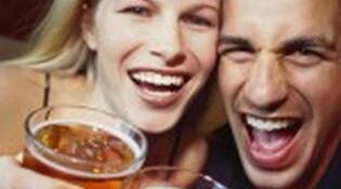 Casais que bebem juntos têm menos problemas