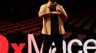 Você é alguém com quem um homem pode conversar? TEDx Manual do Homem Moderno