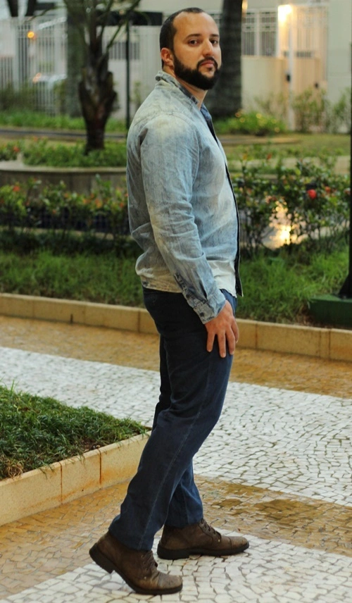 Escolha o contraste (jeans claro com jeans escuro) - Crédito: Edson Castro