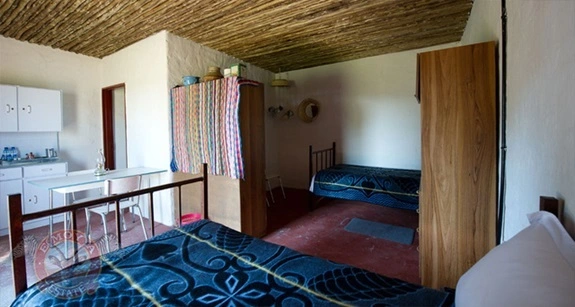 Hotel simula favela para clientes de luxo experimentarem a pobreza 3