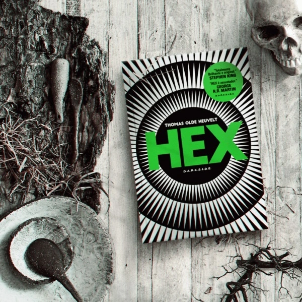 Os melhores livros de terror da DarkSide que você precisa ler - e ter na estante!