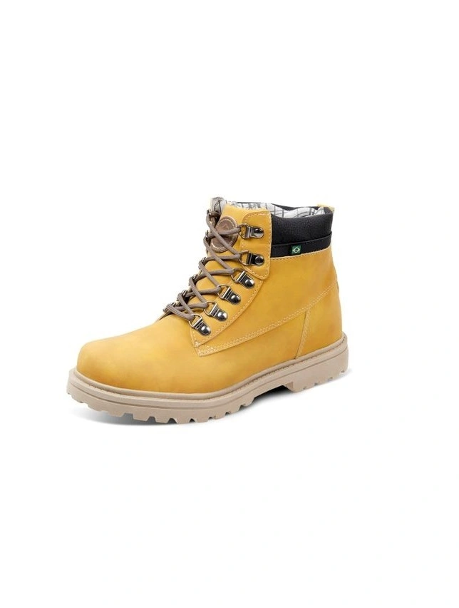 Botas masculinas com desconto de mais de 40% na Kanui!