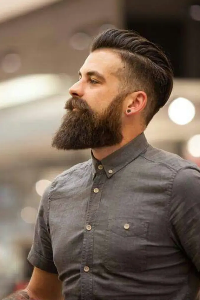 Barbas em alta para 2022: Barba reta