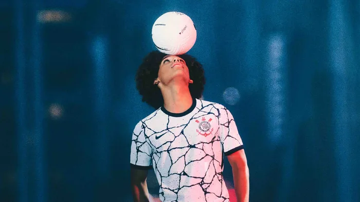 Nova camisa do Corinthians 21-22