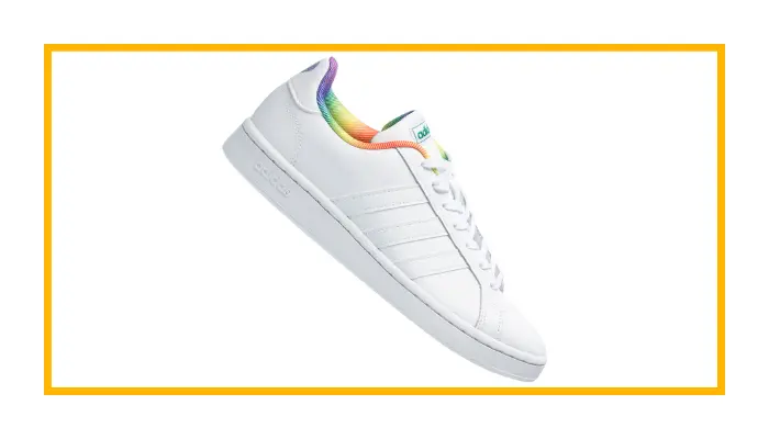 tênis masculinos brancos