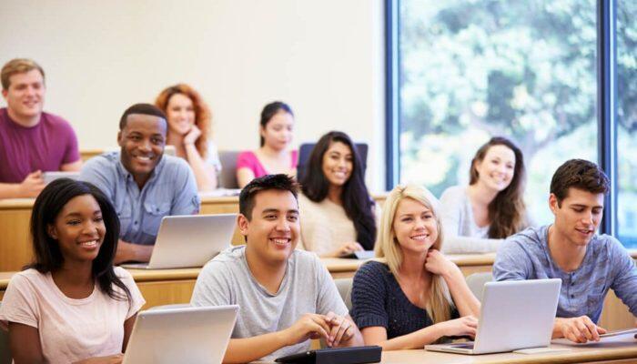 7 programas de Bolsa de Estudo para você começar sua faculdade em 2018