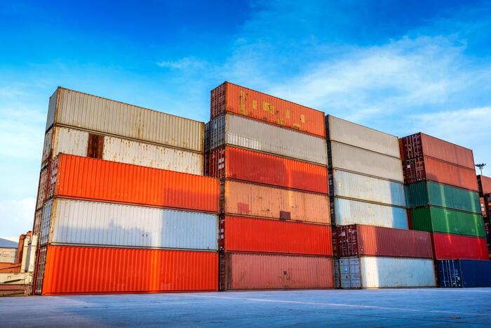 Containers vazios, um problema de logística
