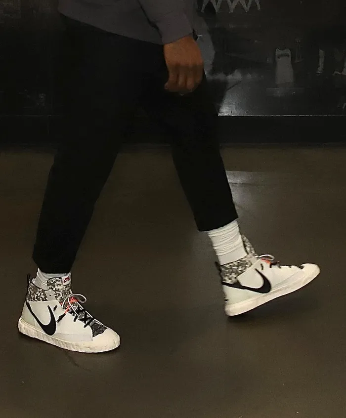 Os melhores tênis da NBA: Lebron James - Nike x Readymade Blazer Mid