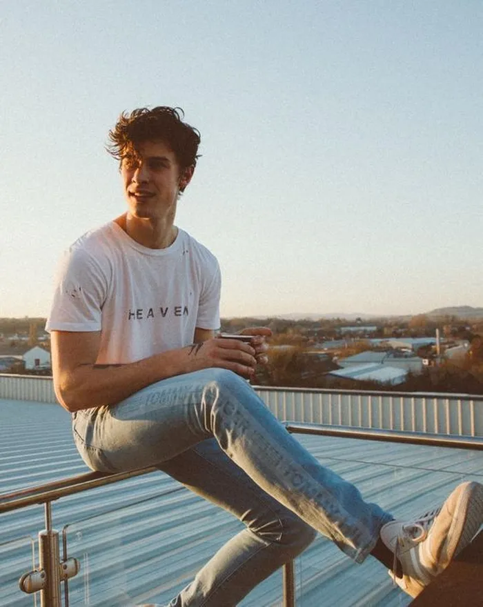 O estilo vintage de Shawn Mendes