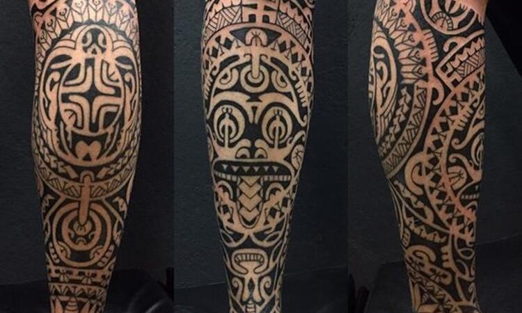 tattoo maori perna