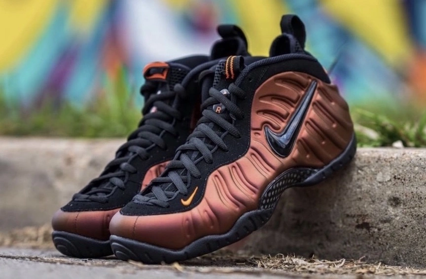 Nike Air Foamposite Pro Hyper carmesim