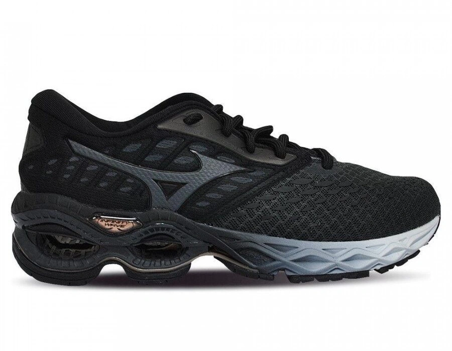 Mizuno Wave Creation 21