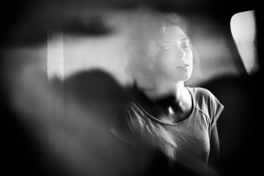 Quase nenhum homem faz isso durante o sexo, mas todos deveriam fazer!