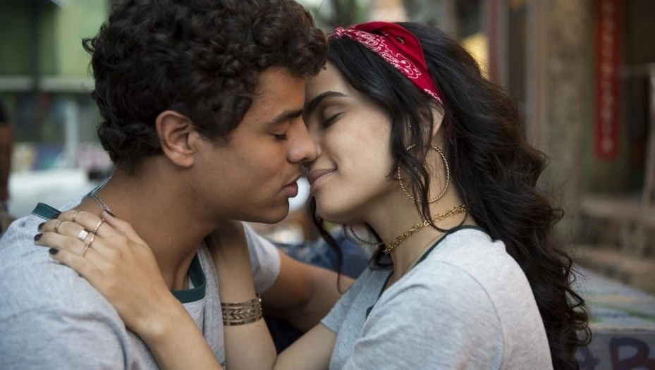Como sobreviver à adolescência: um guia para quem sente tudo à flor da pele