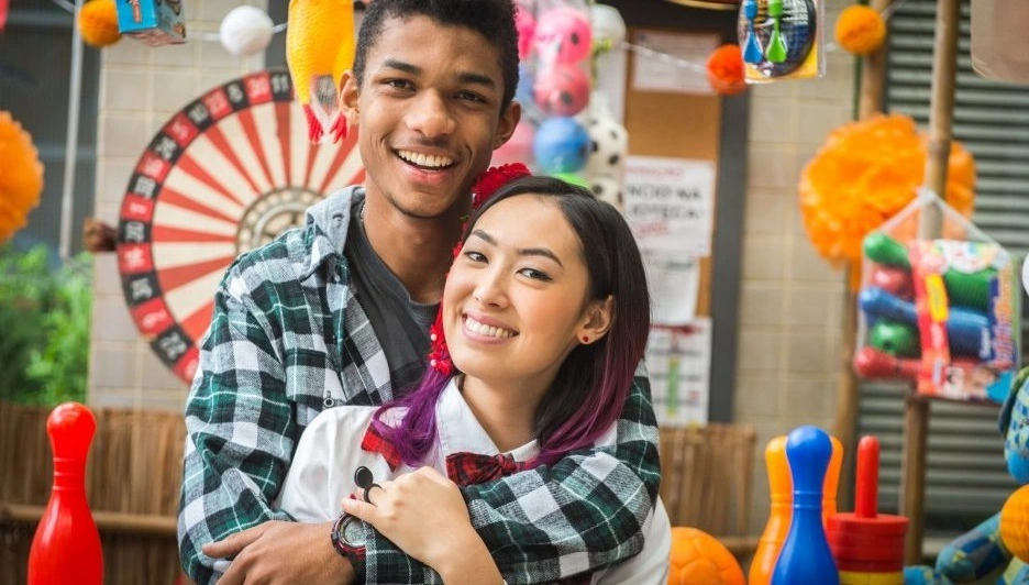 Como sobreviver à adolescência: um guia para quem sente tudo à flor da pele