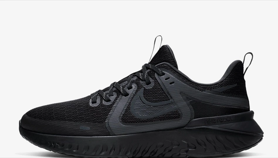 Tênis Nike Legend React 2
