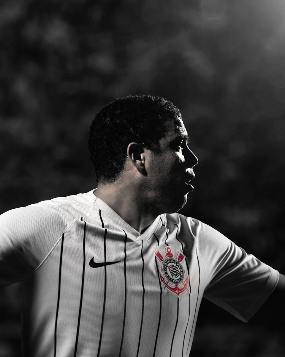 Camisa titular do corinthians