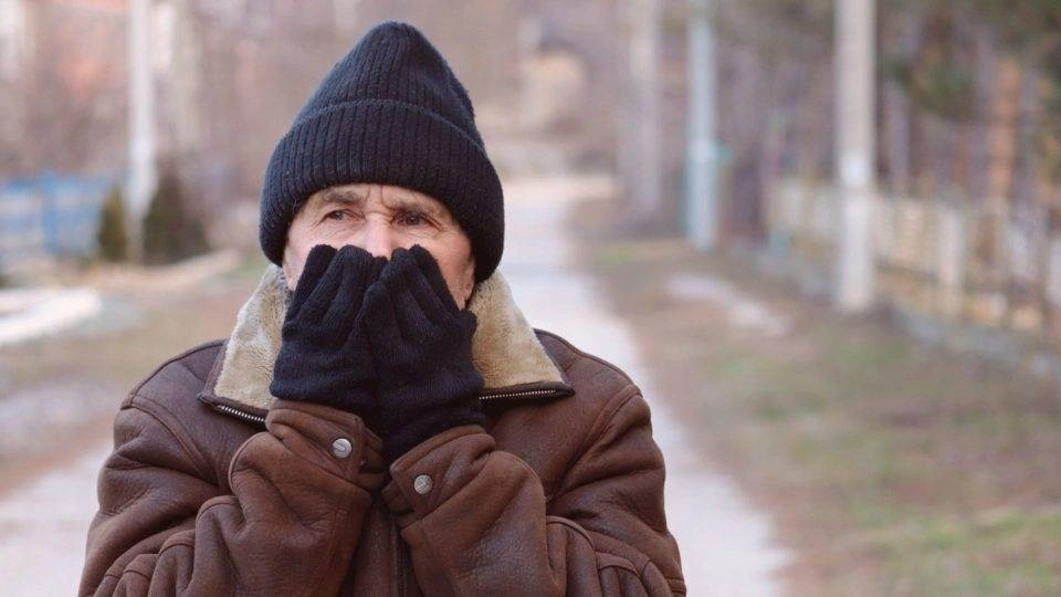 Homens são mais resistentes a aderir ao uso de máscaras do que as mulheres